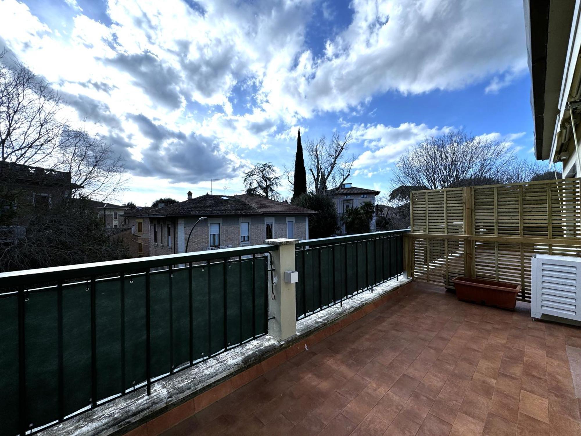Skyline Siena Apartman Kültér fotó